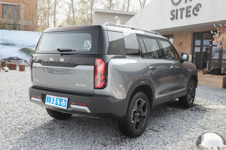 北京BJ30 1.5T 2024款 魔核电驱进阶版